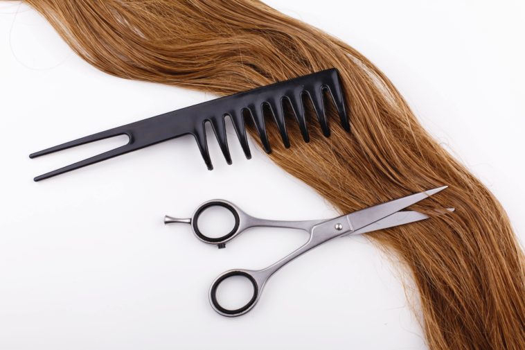 Do kitchen scissors cause split ends?