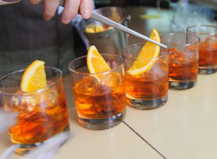 Do most bars make old fashioned?