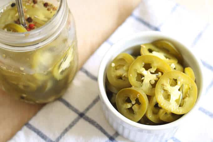 Do pickled jalapenos help you lose weight?