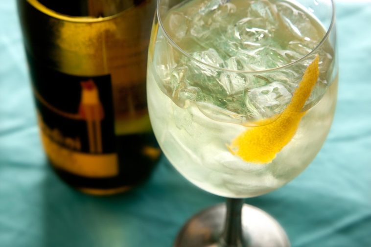 Do you drink red or white wine with pasta?