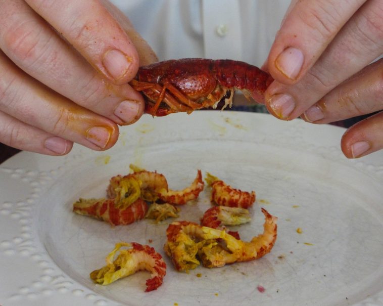 Do you eat the yellow stuff in crawfish?