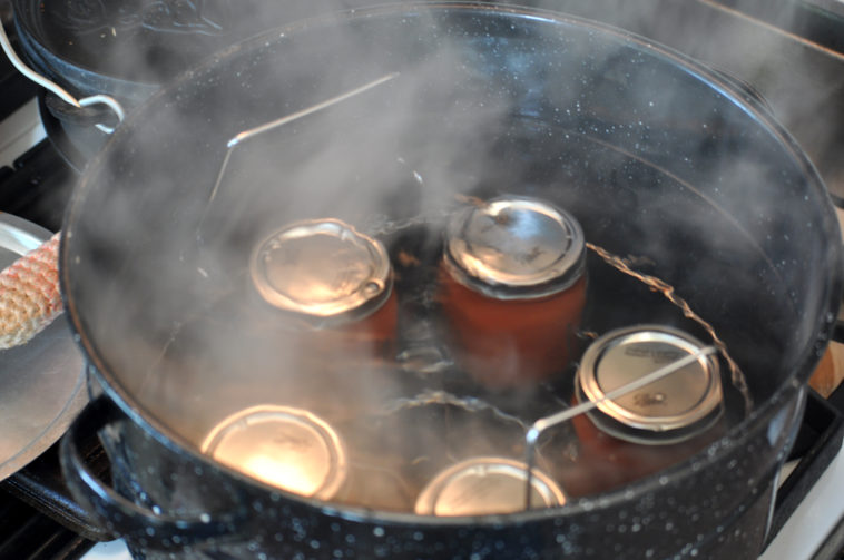 Do you have to boil mason jars to seal them?