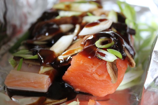 Do you have to thaw salmon before baking?