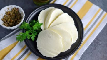 Do you need cheese salt for mozzarella?