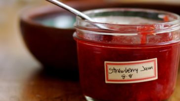 Do you need lemon juice for jam?