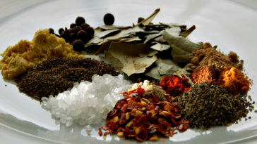 Does Aldi carry Old Bay seasoning?