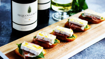 Does Brie pair well with Chardonnay?
