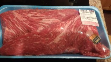 Does Costco sell tri tip?