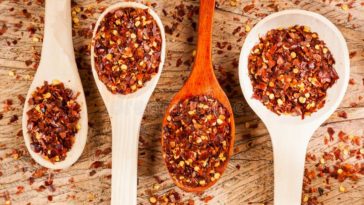 Does Dollar Tree sell cayenne pepper?