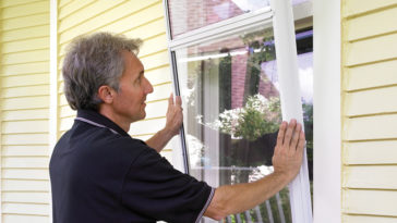 Does Home Depot replace glass?