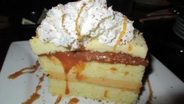 Does LongHorn have cheesecake?