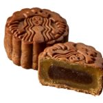 Does Starbucks have mooncakes?