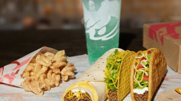 Does Taco Bell still have $5 Chalupa box?