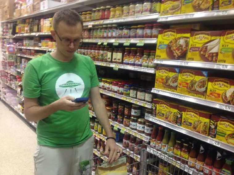 Does Walmart use Instacart?