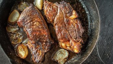 Does Worcestershire tenderize meat?