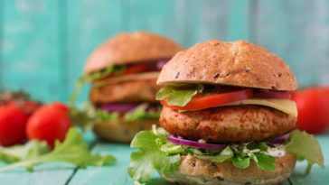 Does a turkey burger have to be fully cooked?