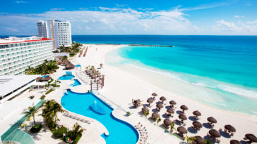 Does all-inclusive include alcohol in Cancun?