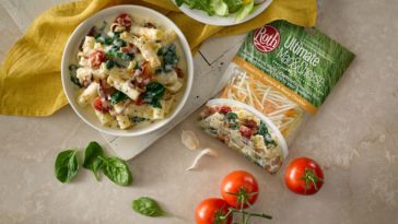 Does cheese belong on a BLT?