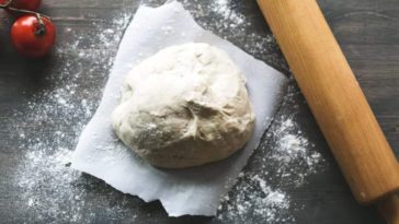 Does grocery store pizza dough need to rise?