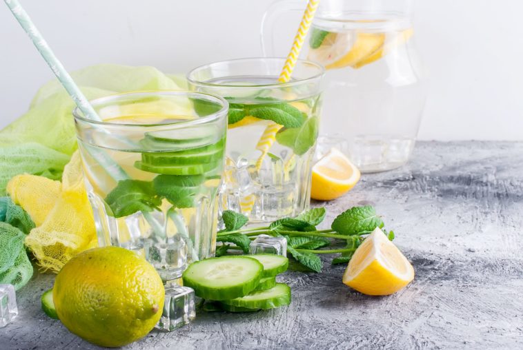 Does lemon and cucumber water make you lose weight?