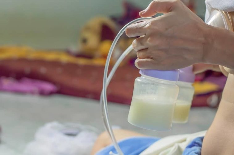 Does not wearing a bra increase milk supply?