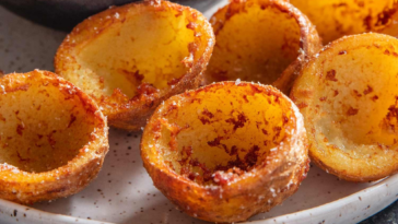 Does potato starch make things crispy?