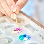 Does tacky epoxy ever cure?