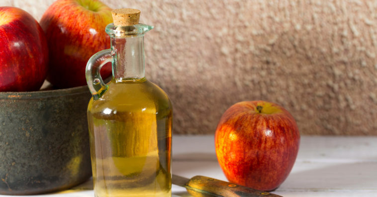 Does white vinegar lose its potency?