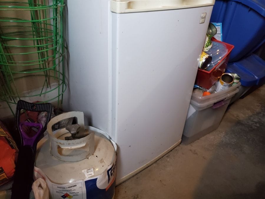 Can I keep a freezer in an unheated garage?