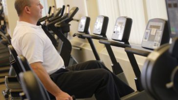 How can I lose 2 lbs a week?