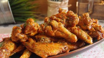 How can I make my wings crispy again?