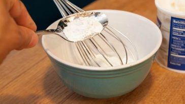 How can I thicken buttercream without icing sugar?