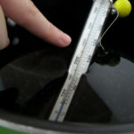 How do I choose a candy thermometer?