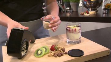 How do I choose a cheese grater?