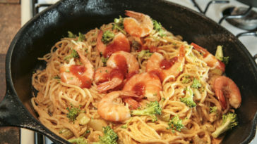 How do I cook frozen cooked shrimp?