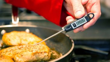 How do I know the food I cooked is safe to eat?