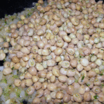 How do I know when to pick crowder peas?