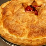 How do I make my bottom pie crust crispy?