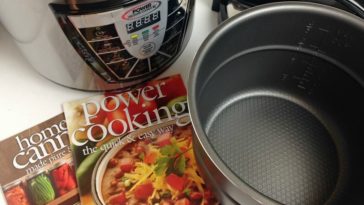 How do I use my power cooker plus as a slow cooker?