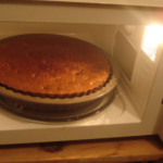 How do you bake a cake in a microwave?