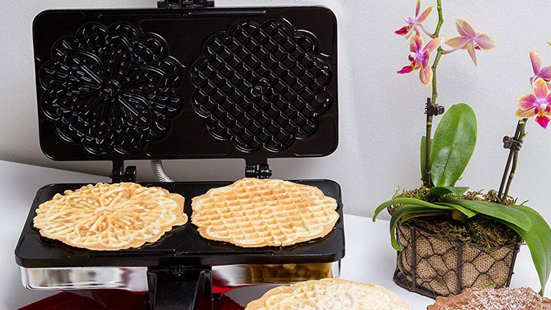 How do you clean a Palmer pizzelle maker? - Foodly