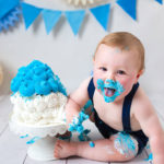 How do you clean up a smash cake?