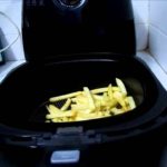 How do you cook frozen food in Philips Airfryer?