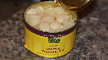 How do you eat canned water chestnuts?