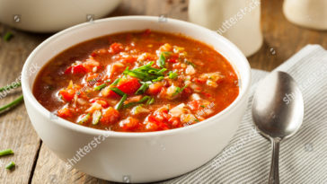 How do you eat gazpacho?