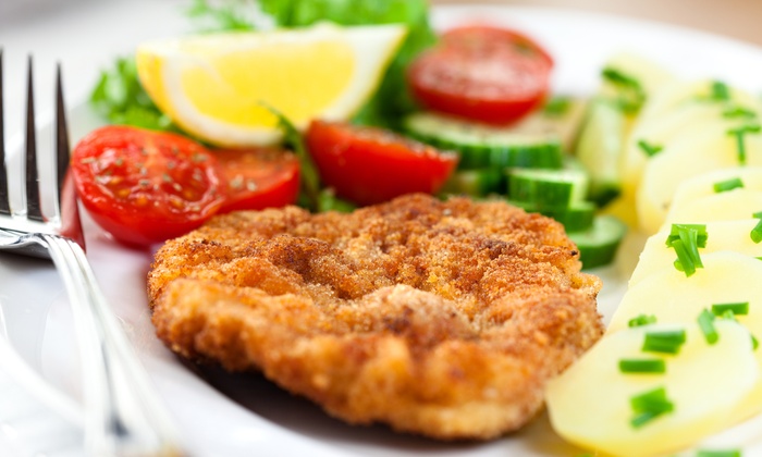 How do you eat schnitzel?