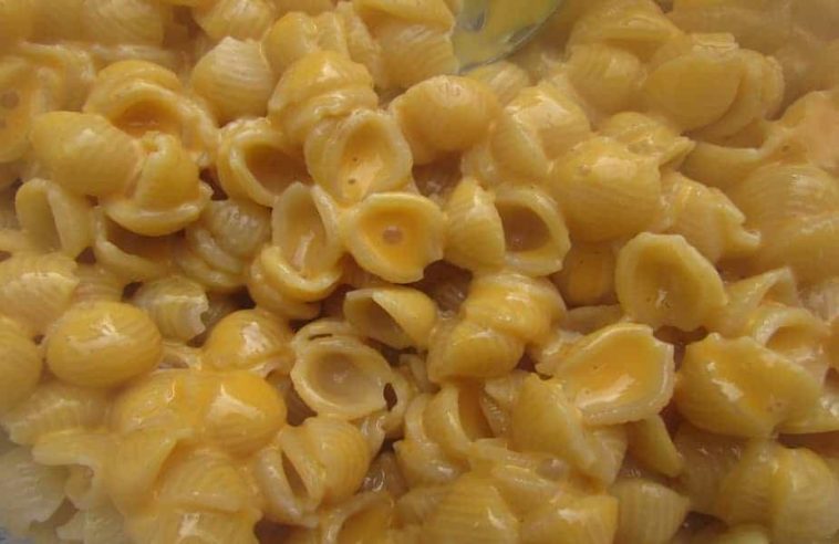 How do you fix gritty cheese sauce?
