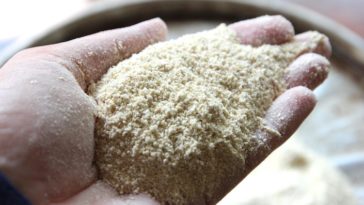 How do you get the bitterness out of quinoa flour?