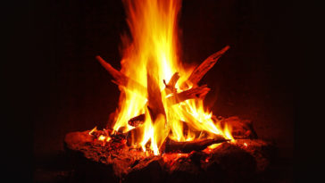 How do you keep camping warm without a fire?