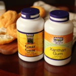 How do you keep xanthan gum from clumping?